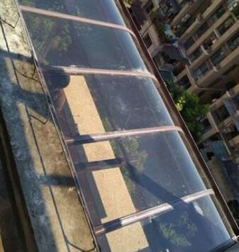 透明聚碳酸酯板雨棚